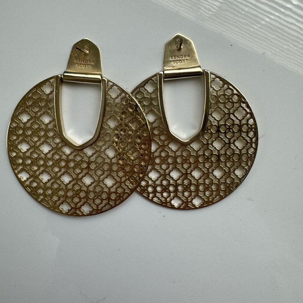Kendra Scott Diane Gold Filigree Earrings - Picture 5 of 5